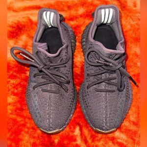 Adidas Yeezy Boost 350 V2 Black Sneakers